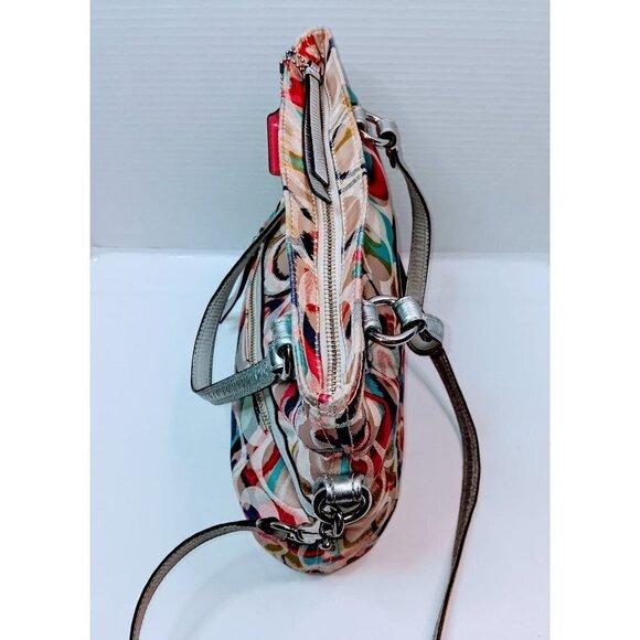 Coach Vintage Poppy Multicolor Signature Handbag - Picture 3 of 16
